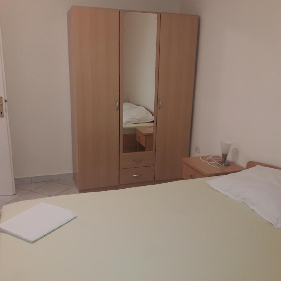 Apartman Dinka Baška Zewnętrze zdjęcie